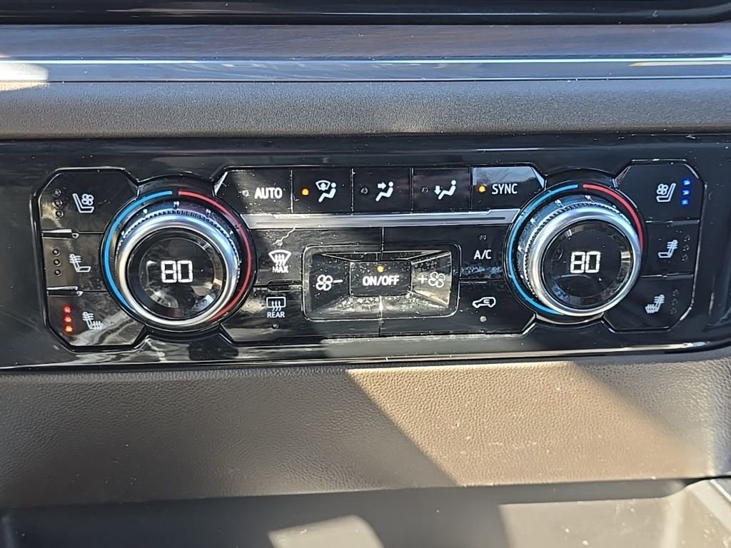 Used 2023 GMC Sierra 1500 SLT w/ SLT Convenience Package image 51