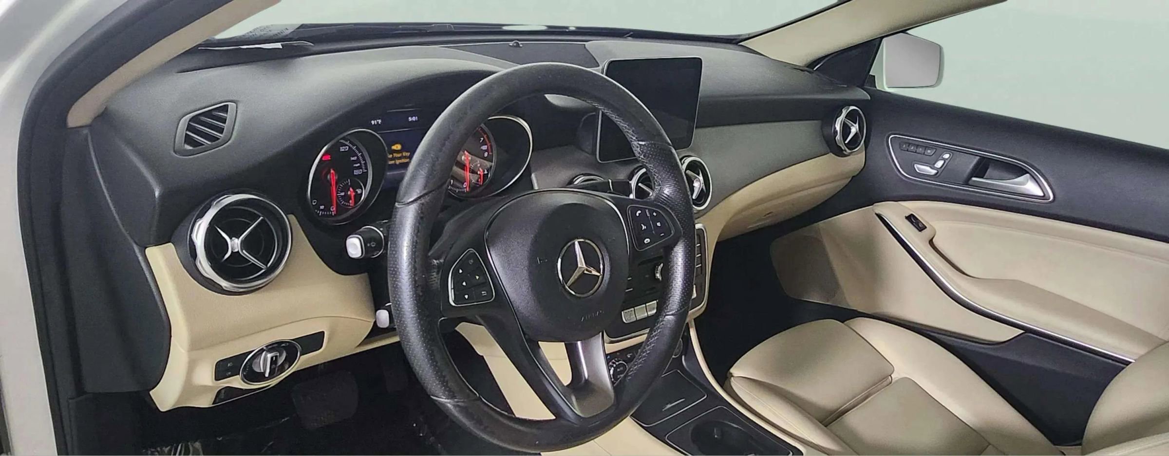 Used 2018 Mercedes-Benz GLA 250 image 10
