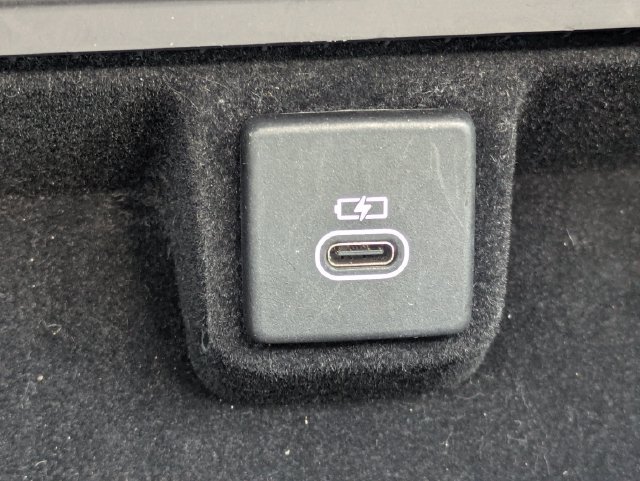 Used 2023 Land Rover Range Rover SE AWD/4WD image 21