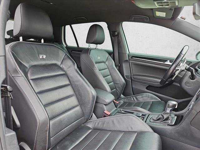 Used 2019 Volkswagen Golf 4-Door AWD/4WD image 19