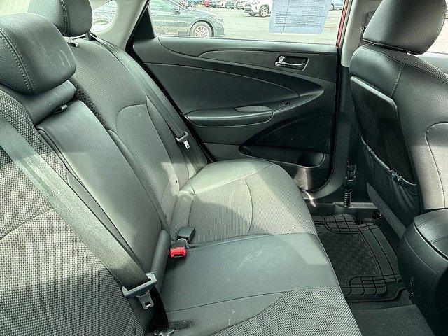 Used 2013 Hyundai Sonata SE FWD image 22