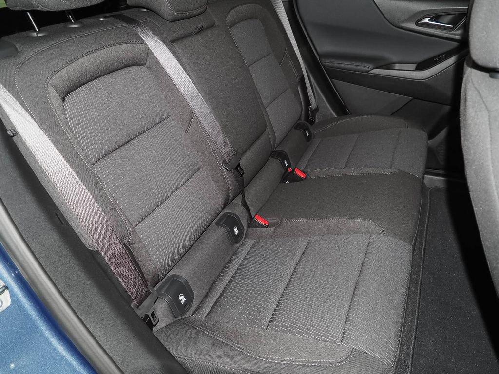 Used 2025 Chevrolet Equinox LT image 19