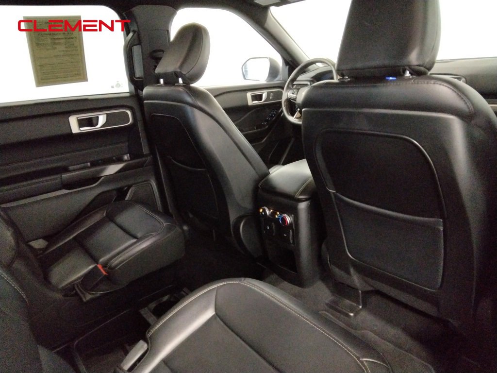 Used 2020 Ford Explorer XLT w/ Equipment Group 202A image 37