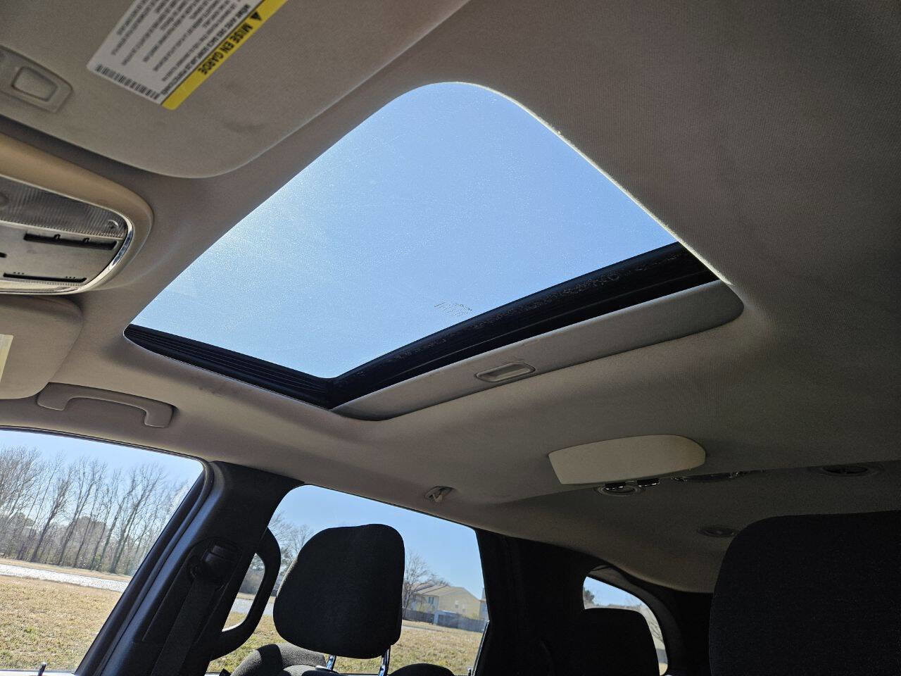 Used 2013 Dodge Durango SXT image 19