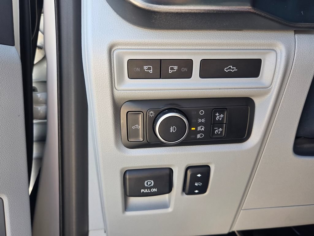 Used 2021 Ford F150 Limited AWD/4WD image 30