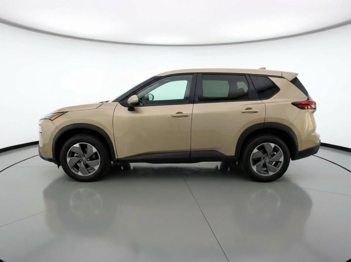 Used 2025 Nissan Rogue SV FWD image 5