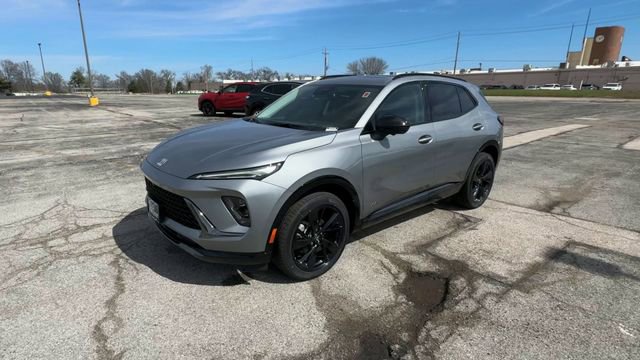 New 2026 Buick Envision Sport Touring image 4