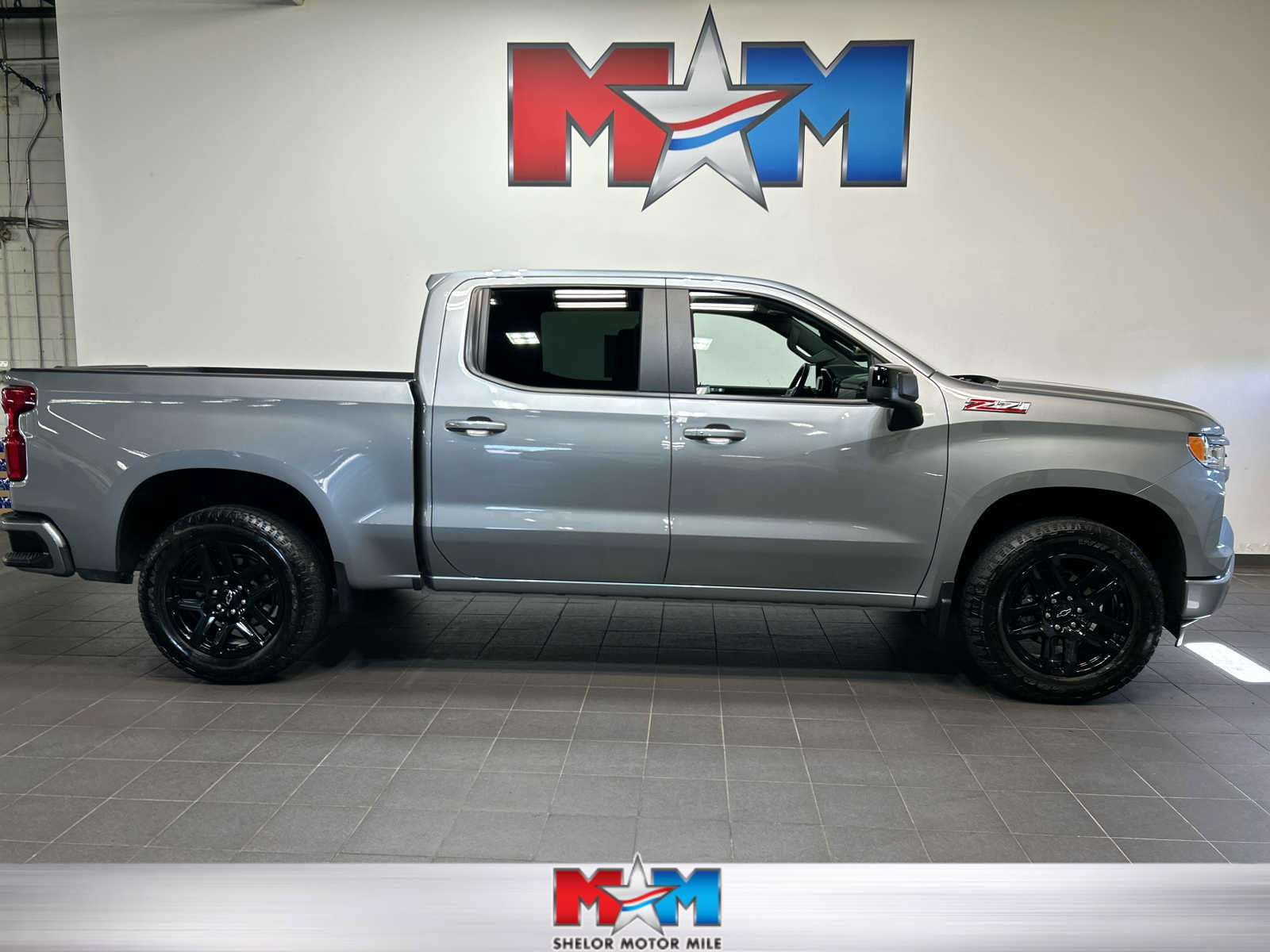 Used 2024 Chevrolet Silverado 1500 RST