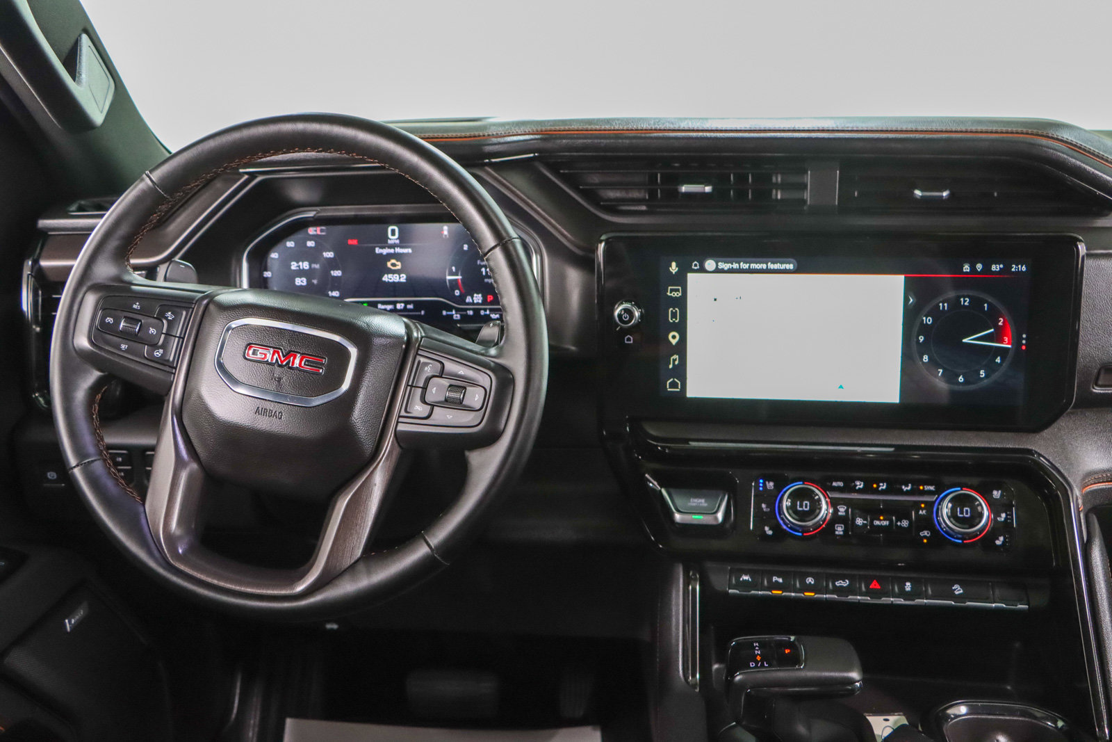 Used 2025 GMC Sierra 1500 AT4 w/ AT4 Preferred Package AWD/4WD image 17