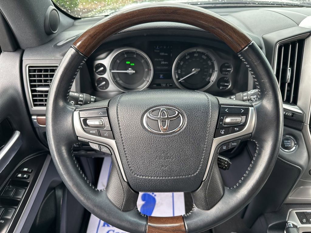 Certified 2021 Toyota Land Cruiser image 12