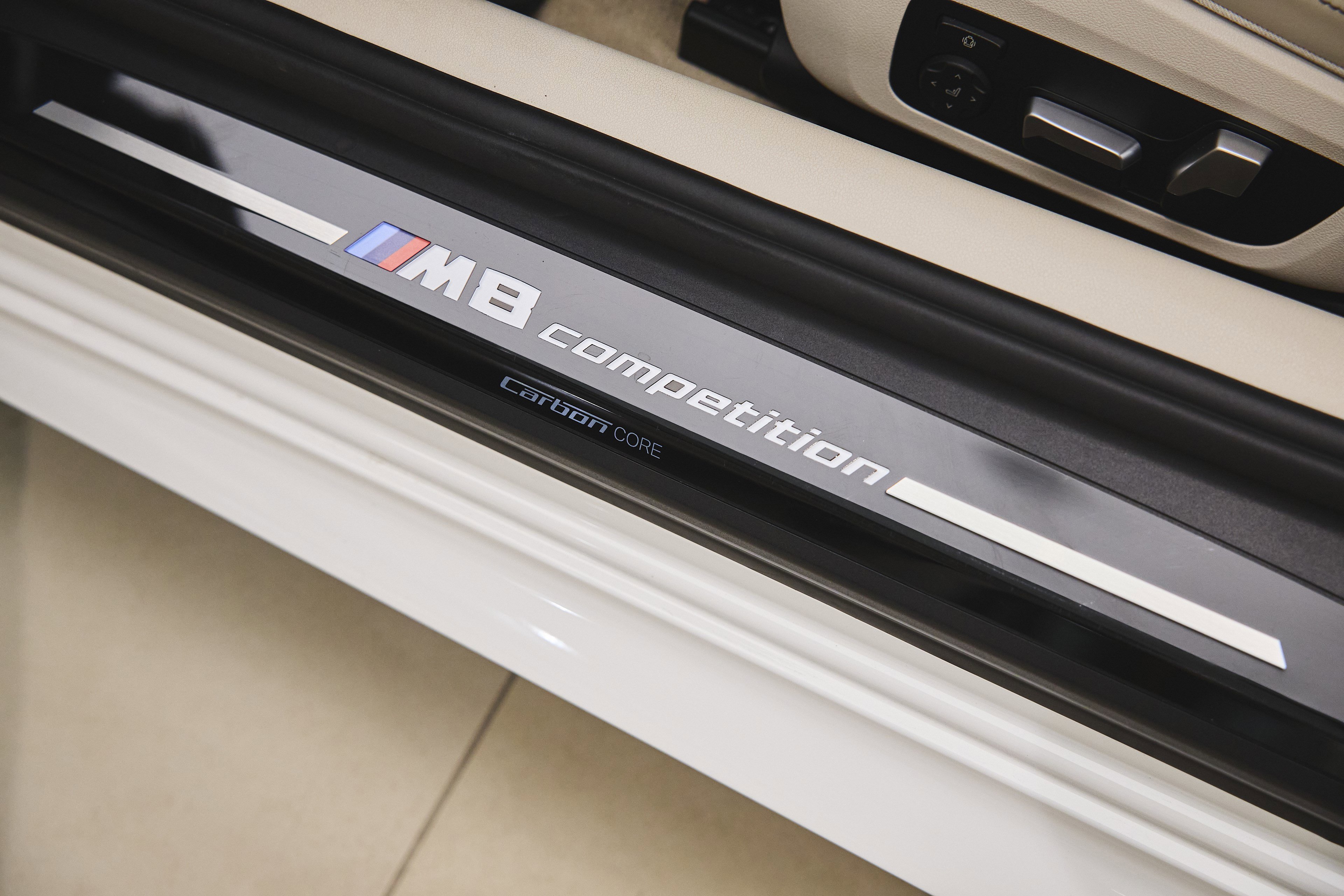 Used 2022 BMW M8 Competition w/ M Carbon Exterior Package image 30