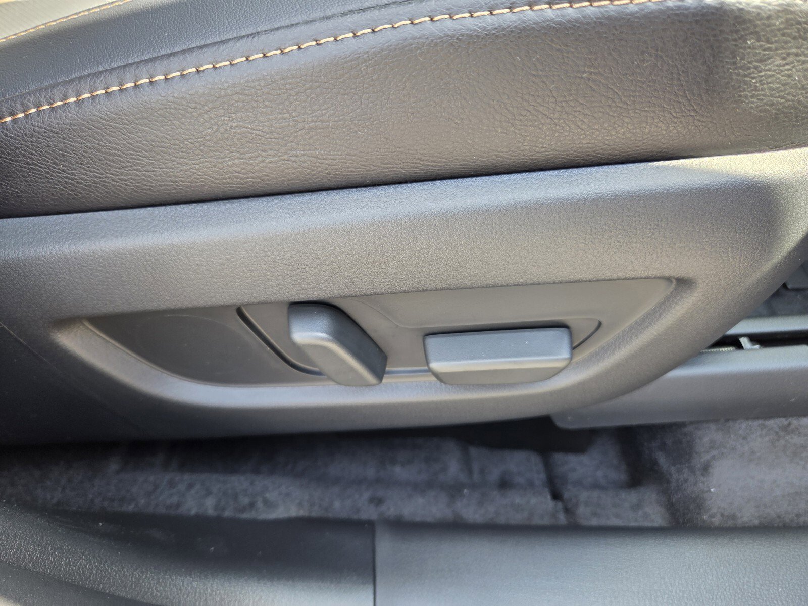 New 2026 MAZDA CX-90 Plug-In Hybrid w/ Premium Plus image 15