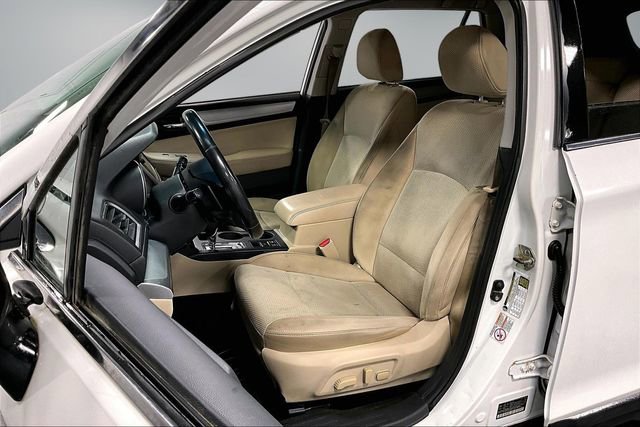 Used 2015 Subaru Outback 2.5i Premium image 20