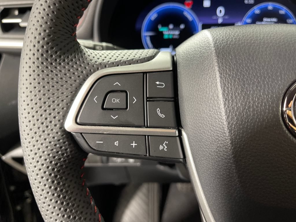 New 2026 Toyota Sienna XSE FWD image 25