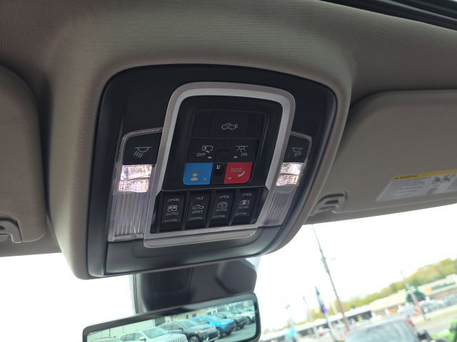 Used 2026 RAM 1500 Limited AWD/4WD image 31