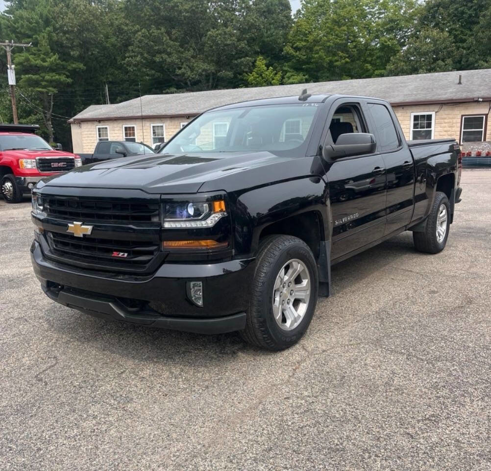 Used 2017 Chevrolet Silverado 1500 LT w/ All Star Edition image 1