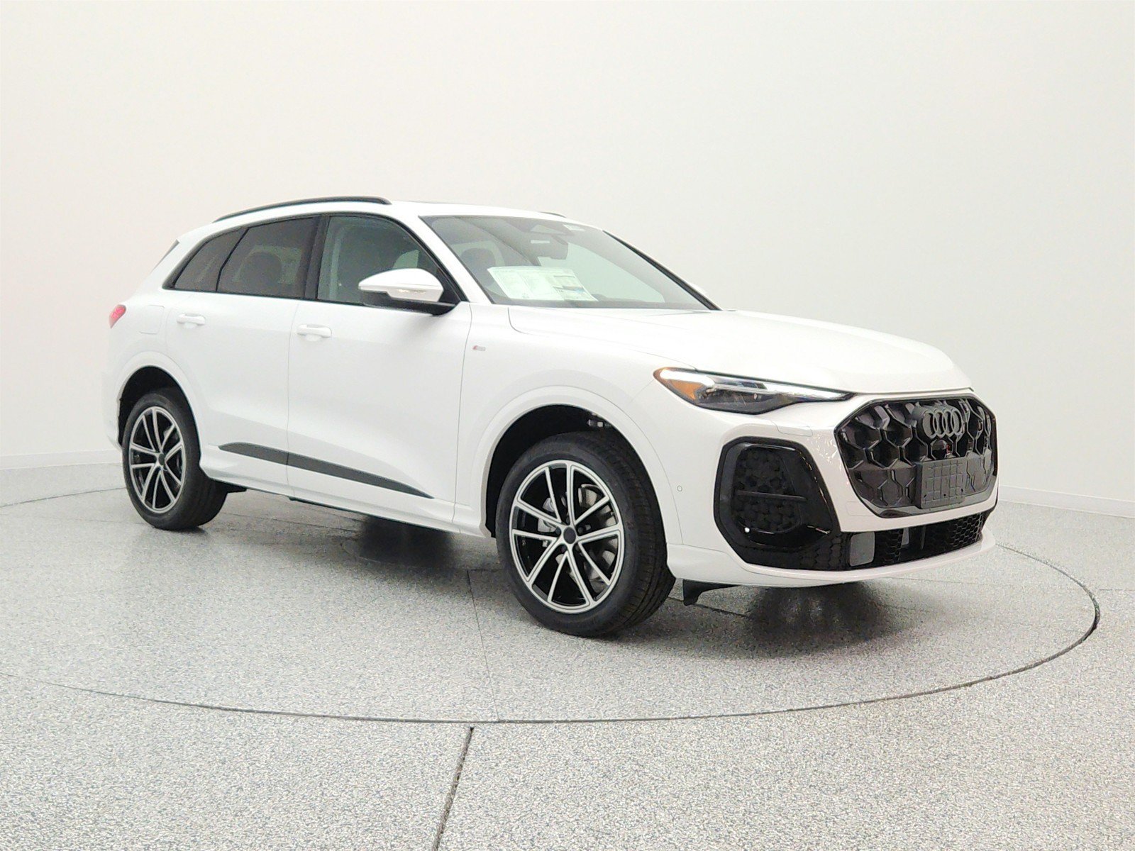 New 2026 Audi Q5 Premium Plus AWD/4WD image 3