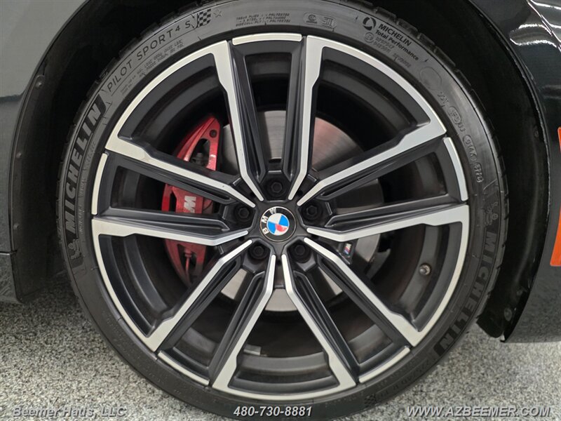 Used 2023 BMW 430i Coupe w/ M Sport Package RWD image 20