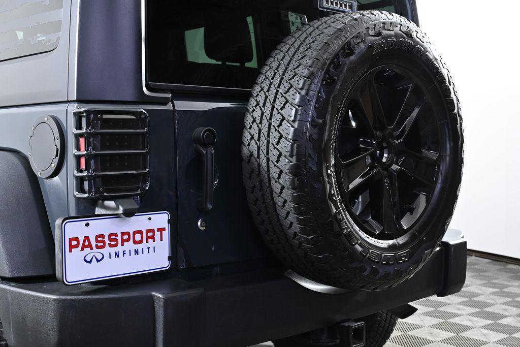 Used 2018 Jeep Wrangler Unlimited Sport S image 7