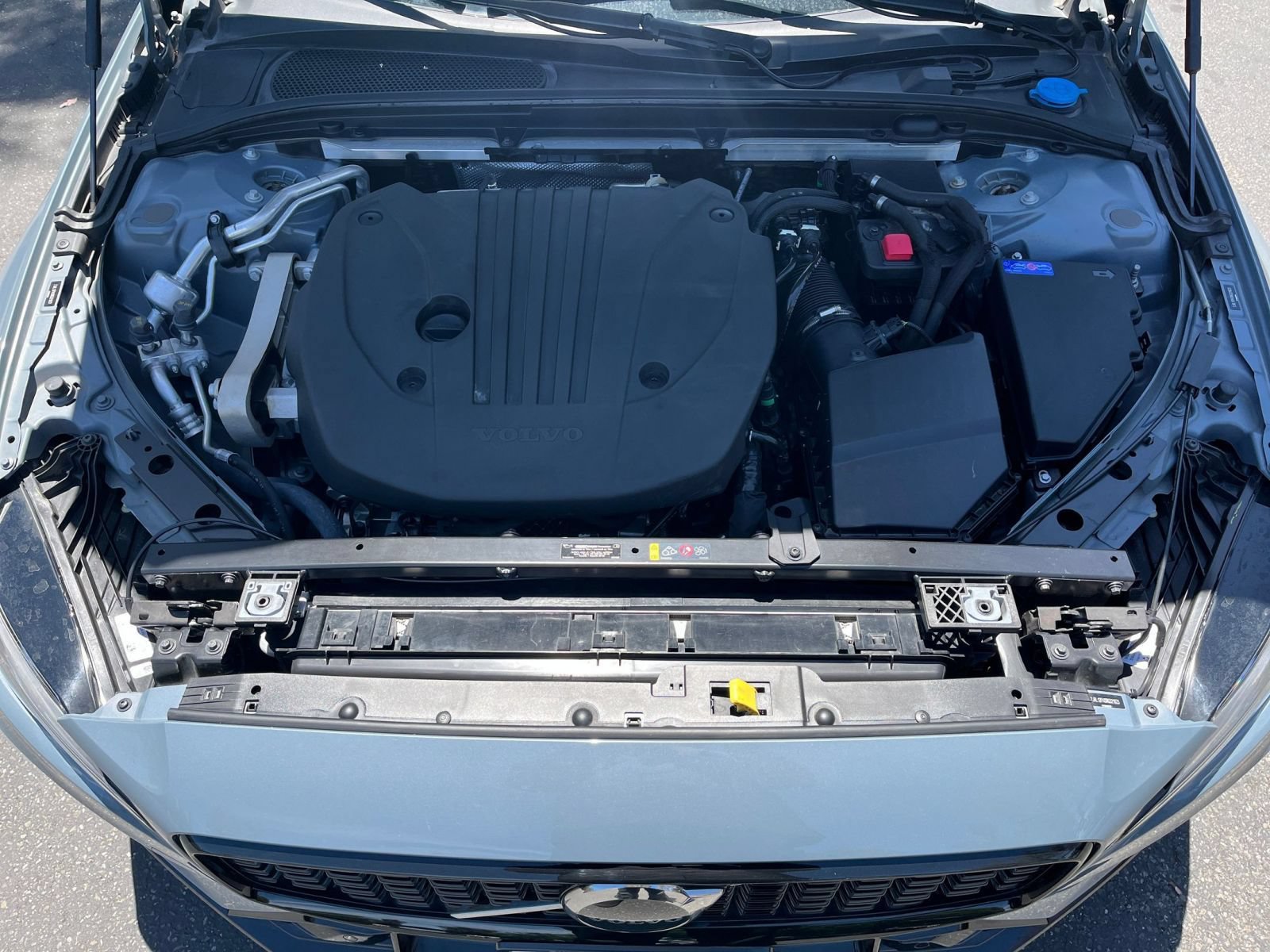 Used 2024 Volvo S60 B5 Core FWD image 33