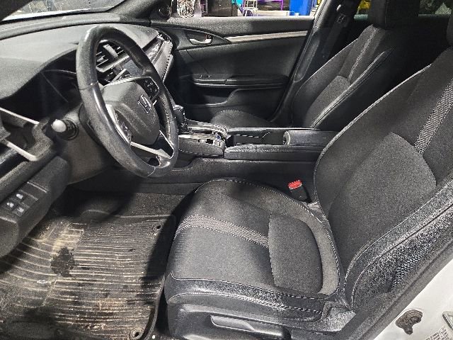 Used 2020 Honda Civic Sport image 13