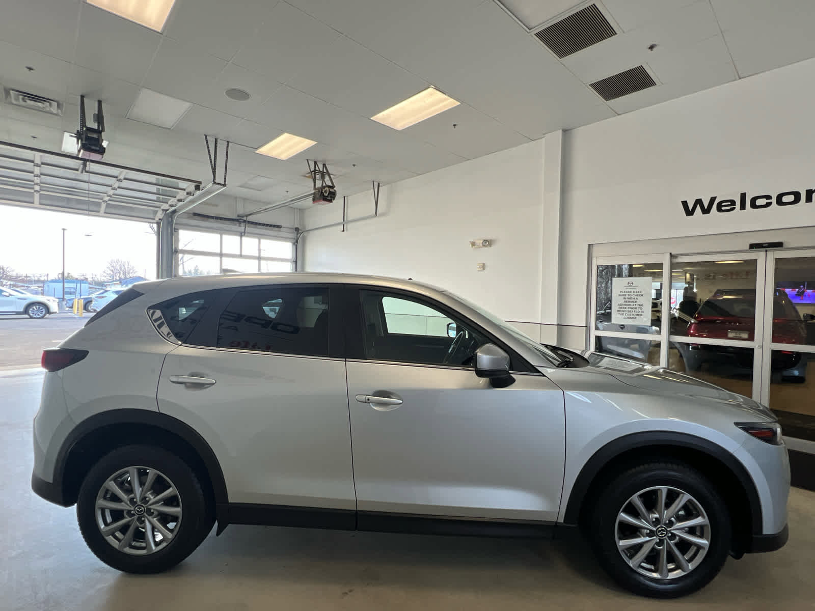 Certified 2023 MAZDA CX-5 AWD 2.5 S w/ Preferred Package image 6