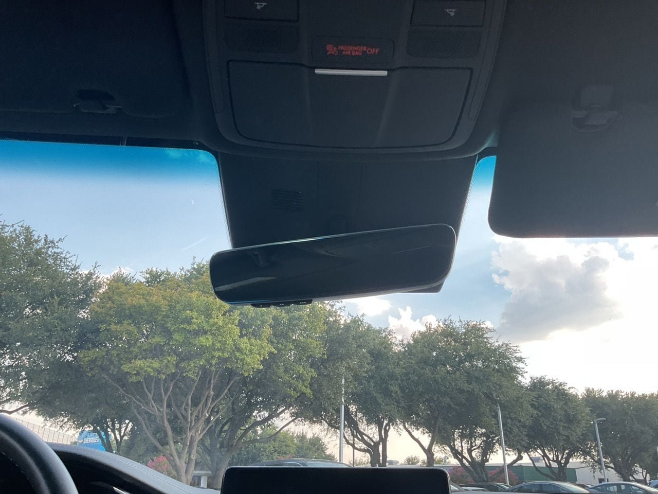 Used 2025 Genesis G70 2.5T RWD image 19