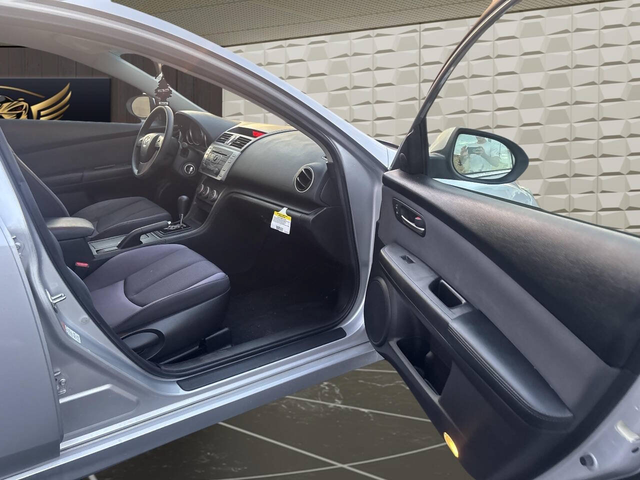 Used 2011 MAZDA MAZDA6 i Sport FWD image 12