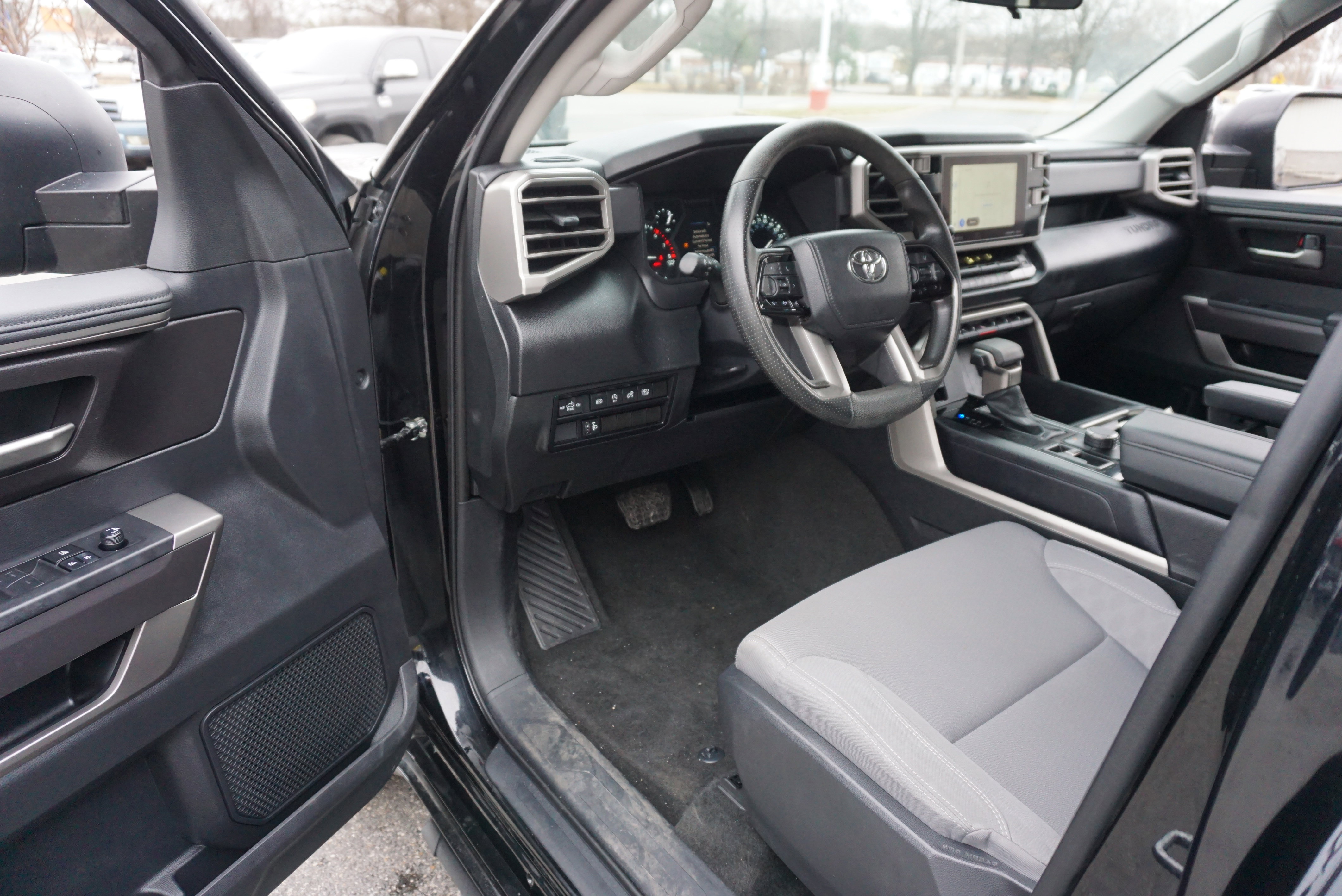 Used 2023 Toyota Tundra SR5 image 7