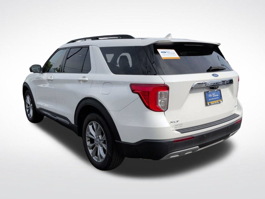 Certified 2023 Ford Explorer XLT w/ Equipment Group 202A AWD/4WD image 5