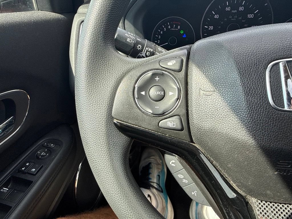 Used 2018 Honda HR-V EX image 20