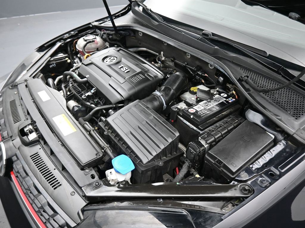 Used 2021 Volkswagen GTI Autobahn image 49