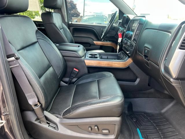 Used 2015 Chevrolet Silverado 1500 LTZ w/ LTZ Plus Package AWD/4WD image 11