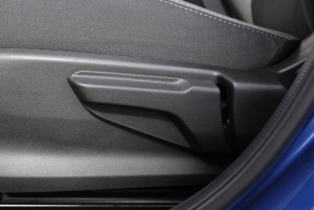 Certified 2025 Subaru Crosstrek 2.0i Premium w/ Crosstrek Mirror Package image 14