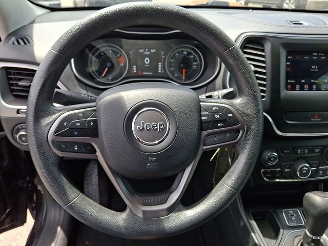 Used 2019 Jeep Cherokee Latitude w/ Popular Appearance Group FWD image 15