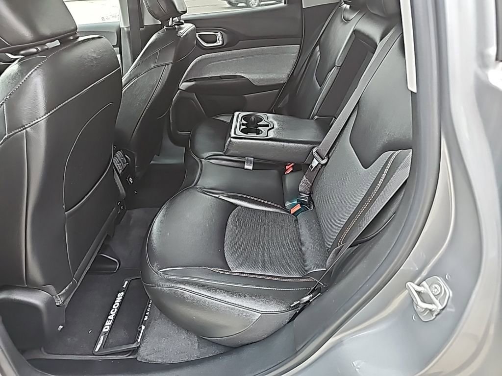 Certified 2022 Jeep Compass Latitude AWD/4WD image 15