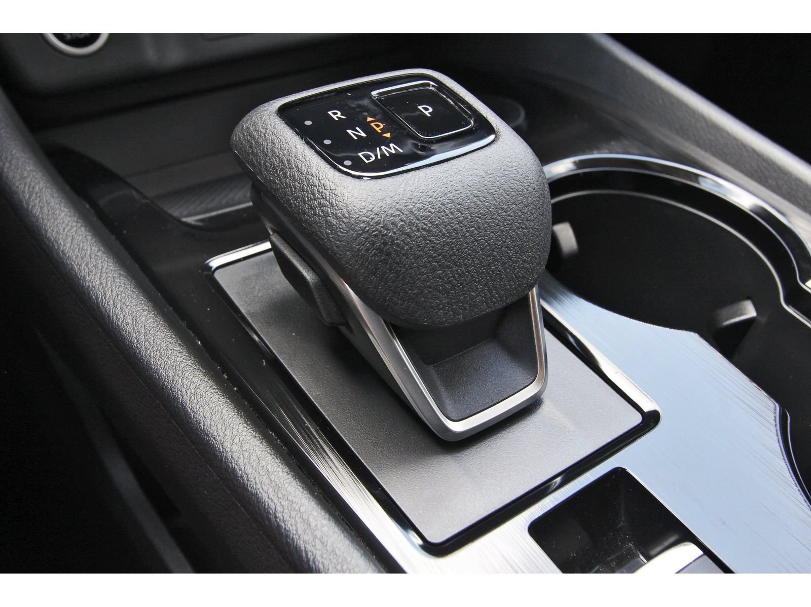 Used 2023 Nissan Rogue SV FWD image 26