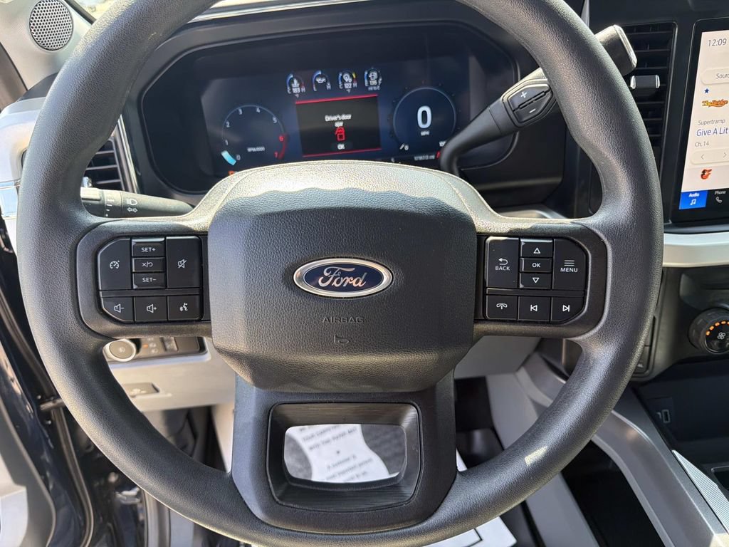 Used 2024 Ford F250 XLT w/ Black Appearance Package AWD/4WD image 10