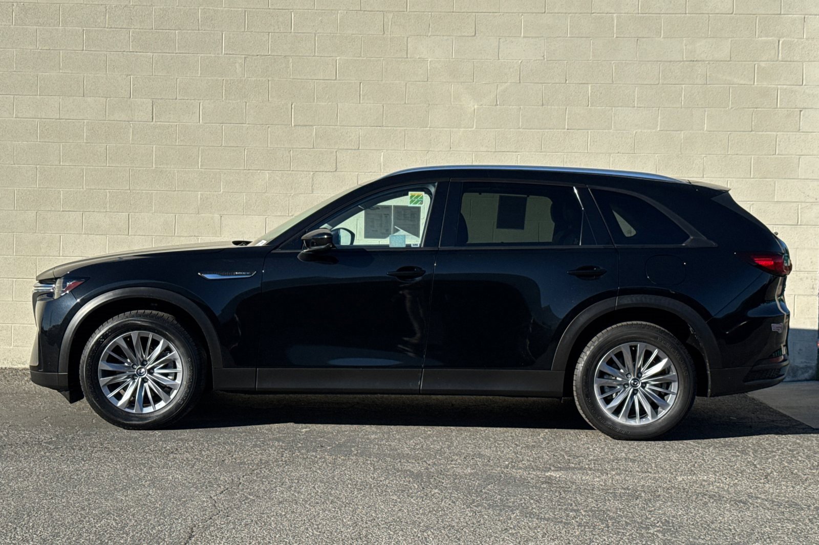 Used 2024 MAZDA CX-90 Plug-In Hybrid w/ Preferred image 7