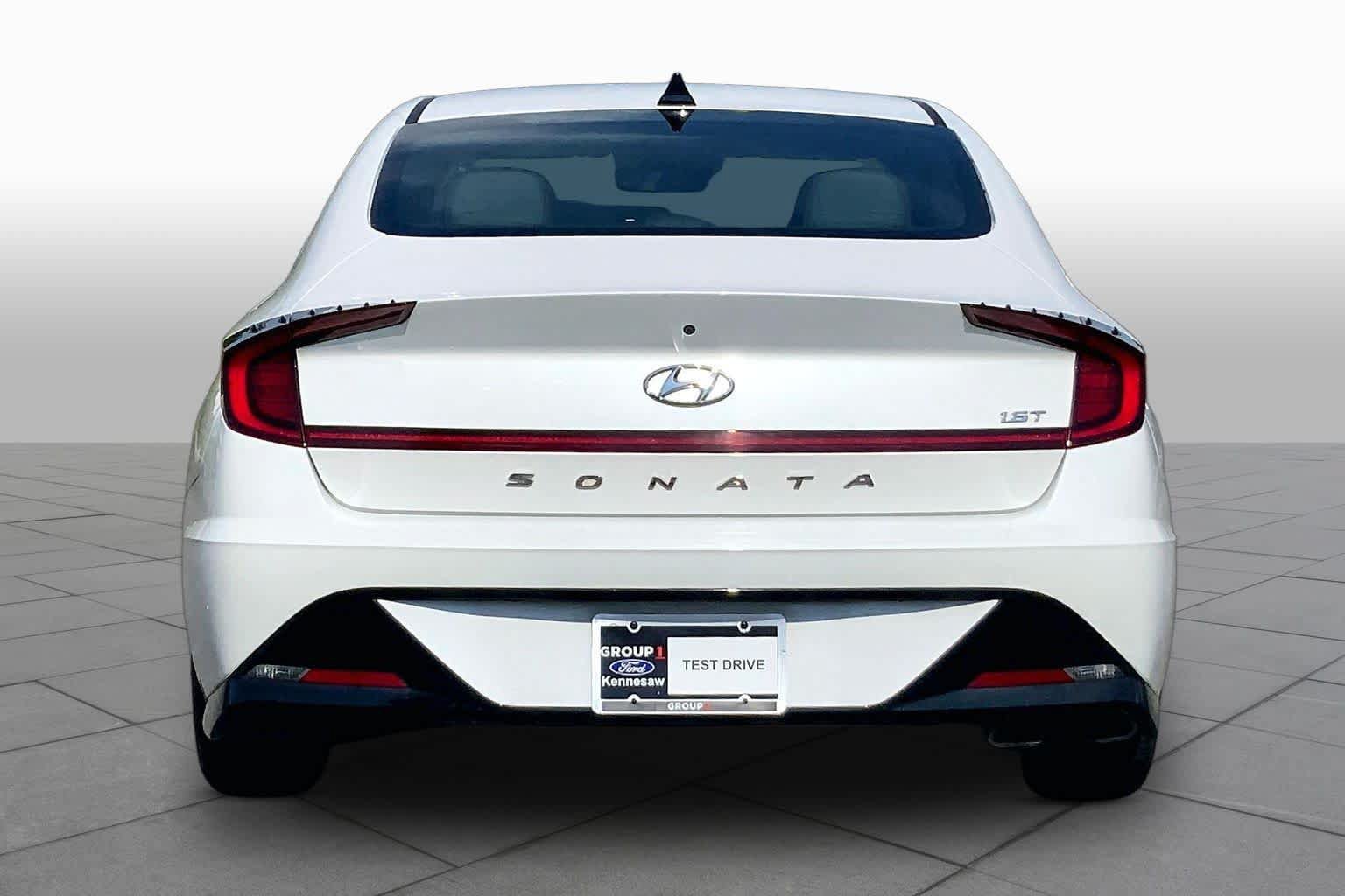 Used 2021 Hyundai Sonata SEL Plus w/ Preferred Accessory Package FWD image 5