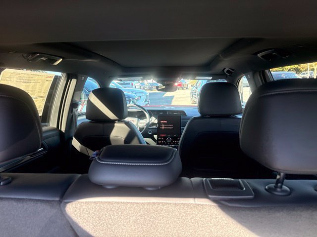 New 2027 GMC Terrain Elevation w/ Elevation Premium Package AWD/4WD image 26