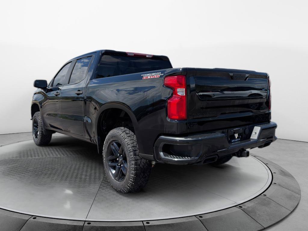 Certified 2021 Chevrolet Silverado 1500 Custom Trail Boss w/ Midnight Edition AWD/4WD image 2