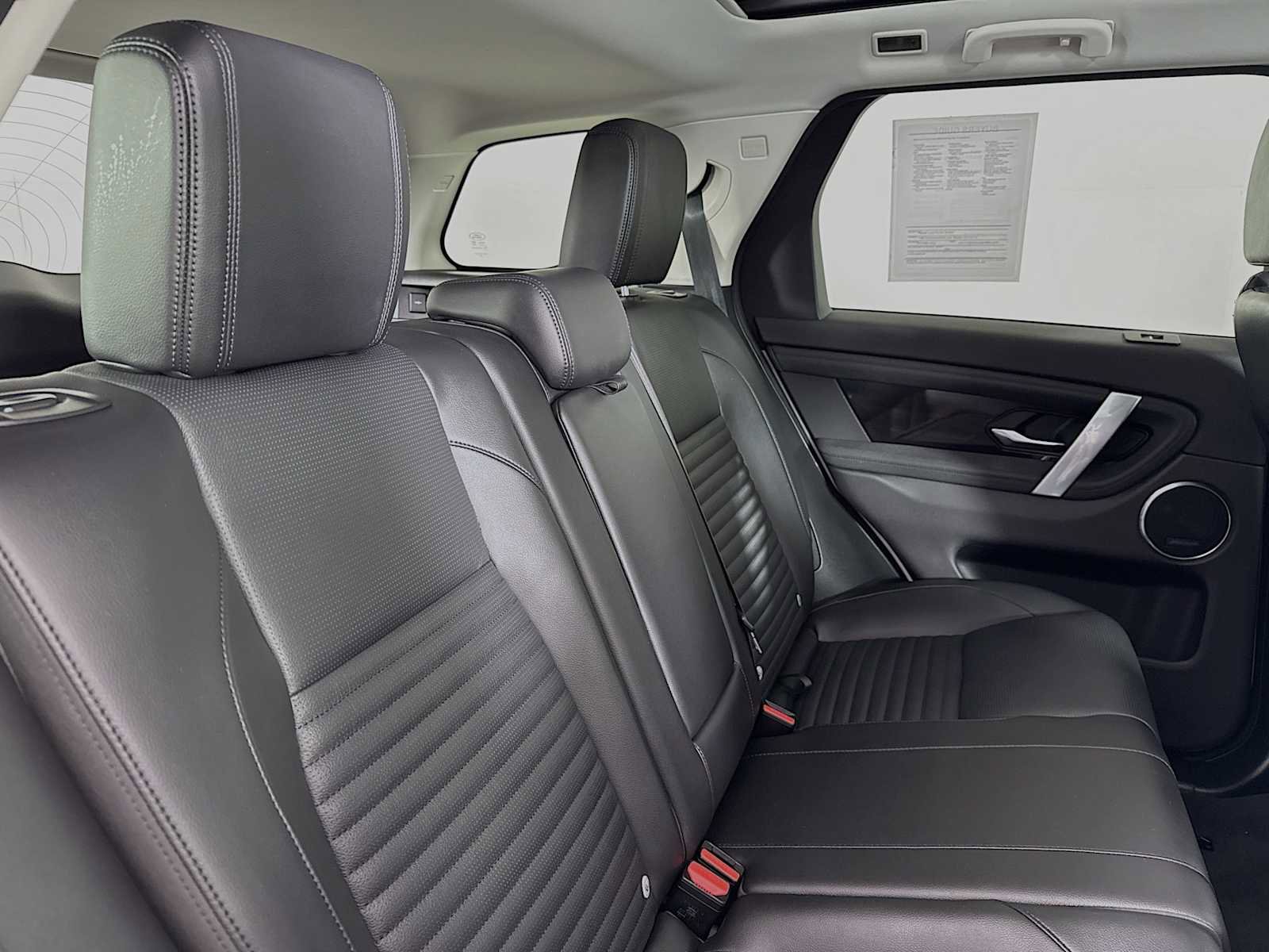 Used 2024 Land Rover Discovery Sport S image 26