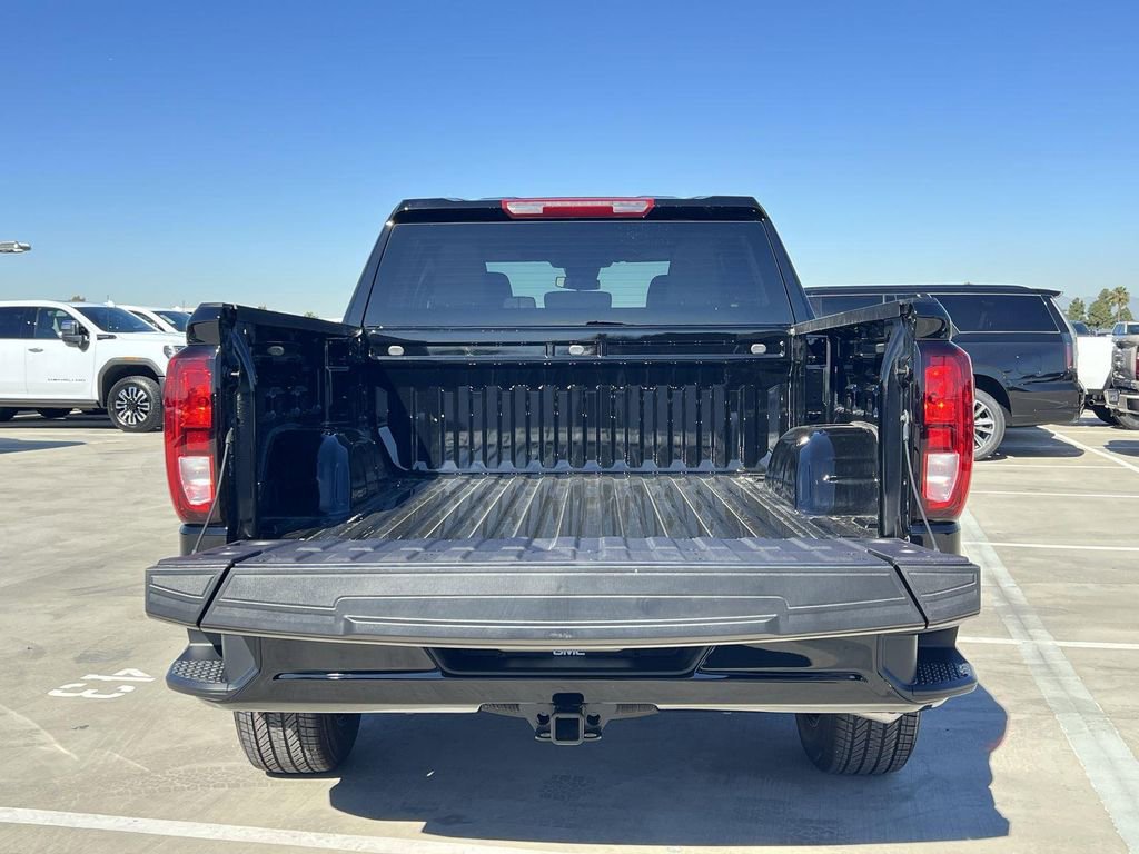 New 2026 GMC Sierra 1500 Elevation w/ LPO, Elevation Black Package image 27