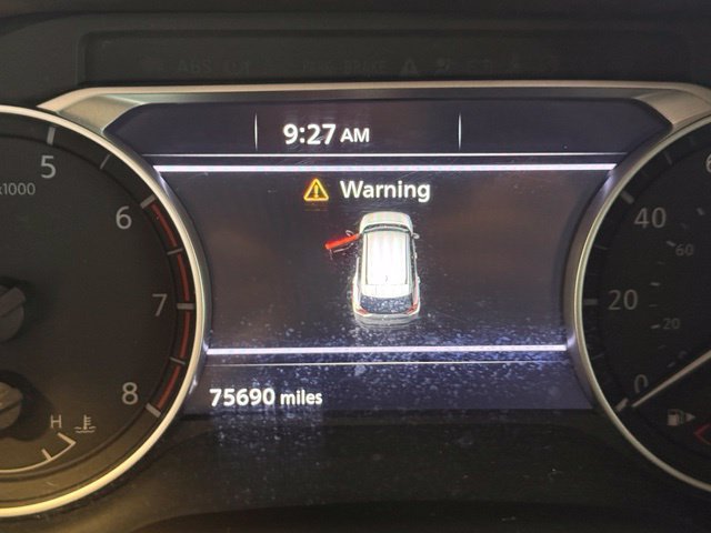 Used 2021 Nissan Rogue SV AWD/4WD image 13