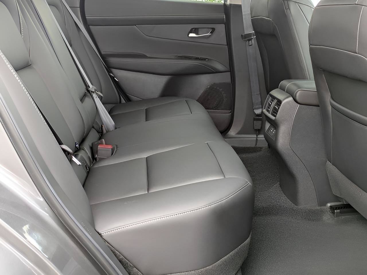 Used 2025 Nissan Murano SL AWD/4WD image 28