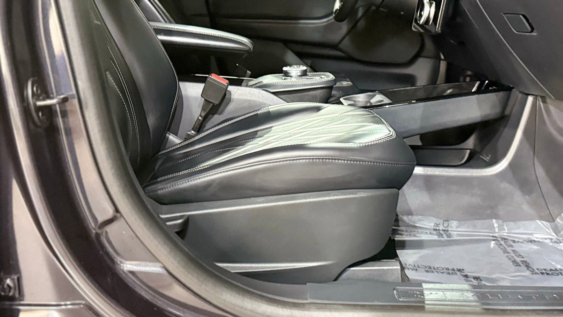 Used 2022 Ford Mustang Mach-E Select image 53