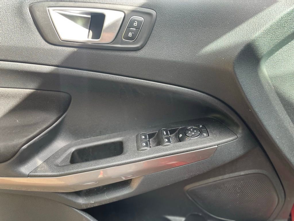 Used 2019 Ford EcoSport SE image 10