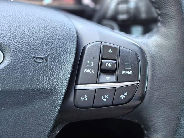 Used 2020 Ford Escape SEL image 18