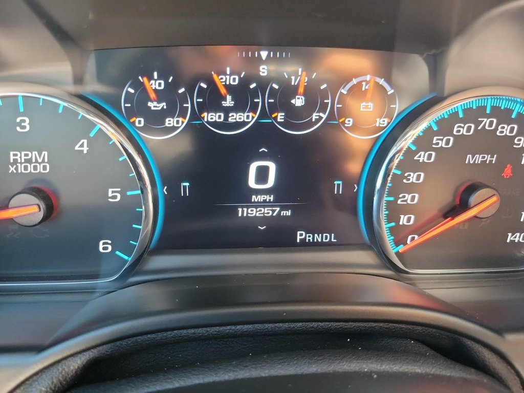 Certified 2019 Chevrolet Suburban Premier RWD image 12